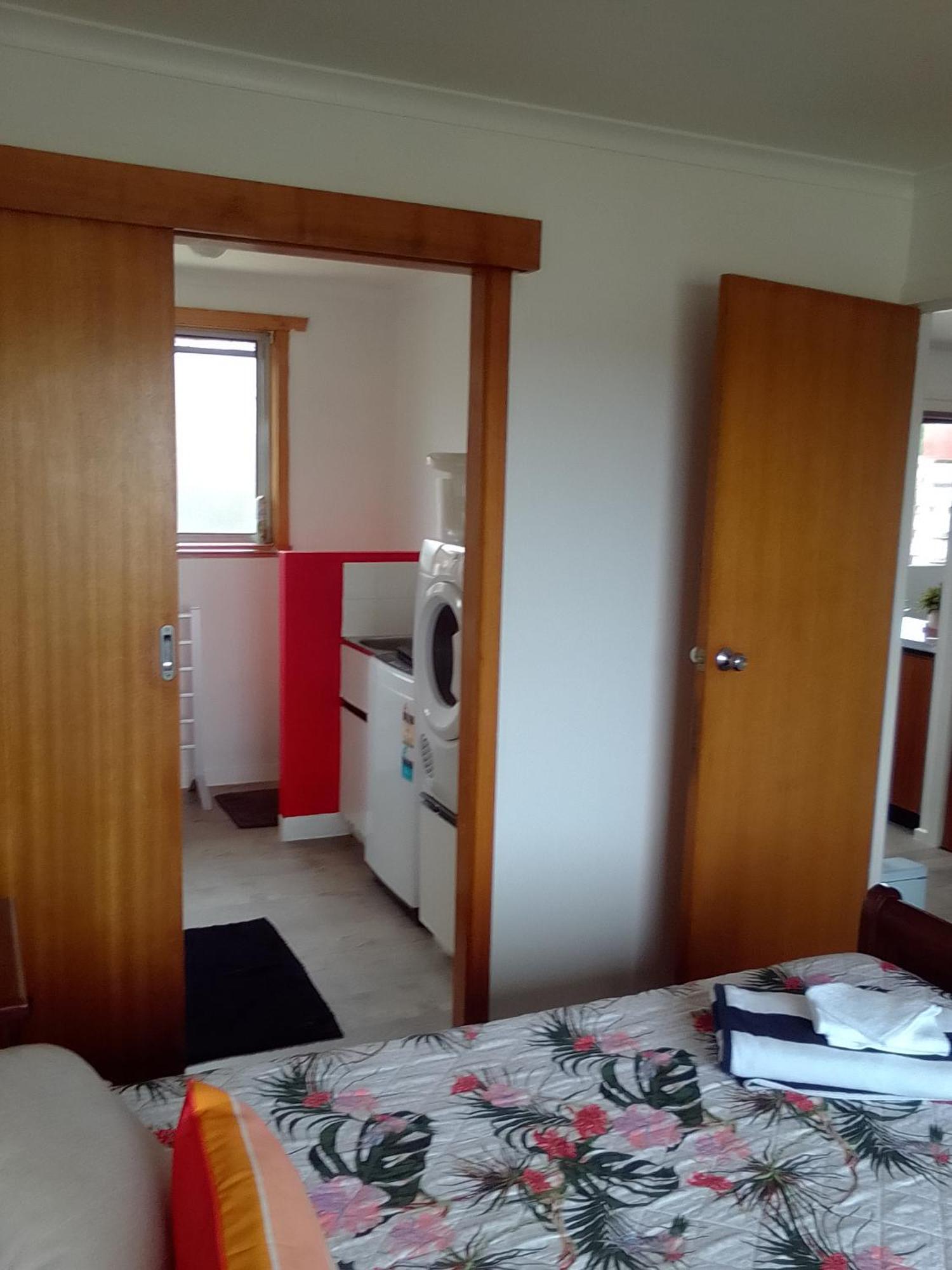 Waratah Waterfall Retreat Unit 1 Free Pay Tv In Two Rooms Free Wifi Bagian luar foto